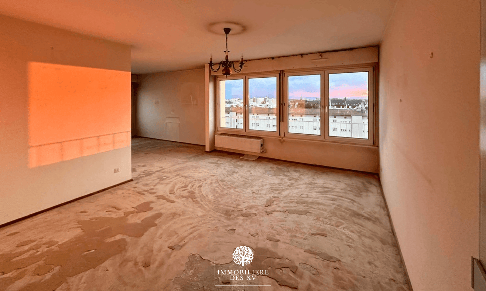 Lumineux 3 pièces de 84m2 à rénover !